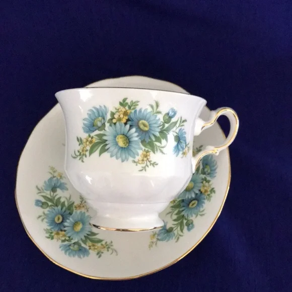 Vintage Queen Anne Blue Flowers Teacup and Saucer - Picture 2 of 6